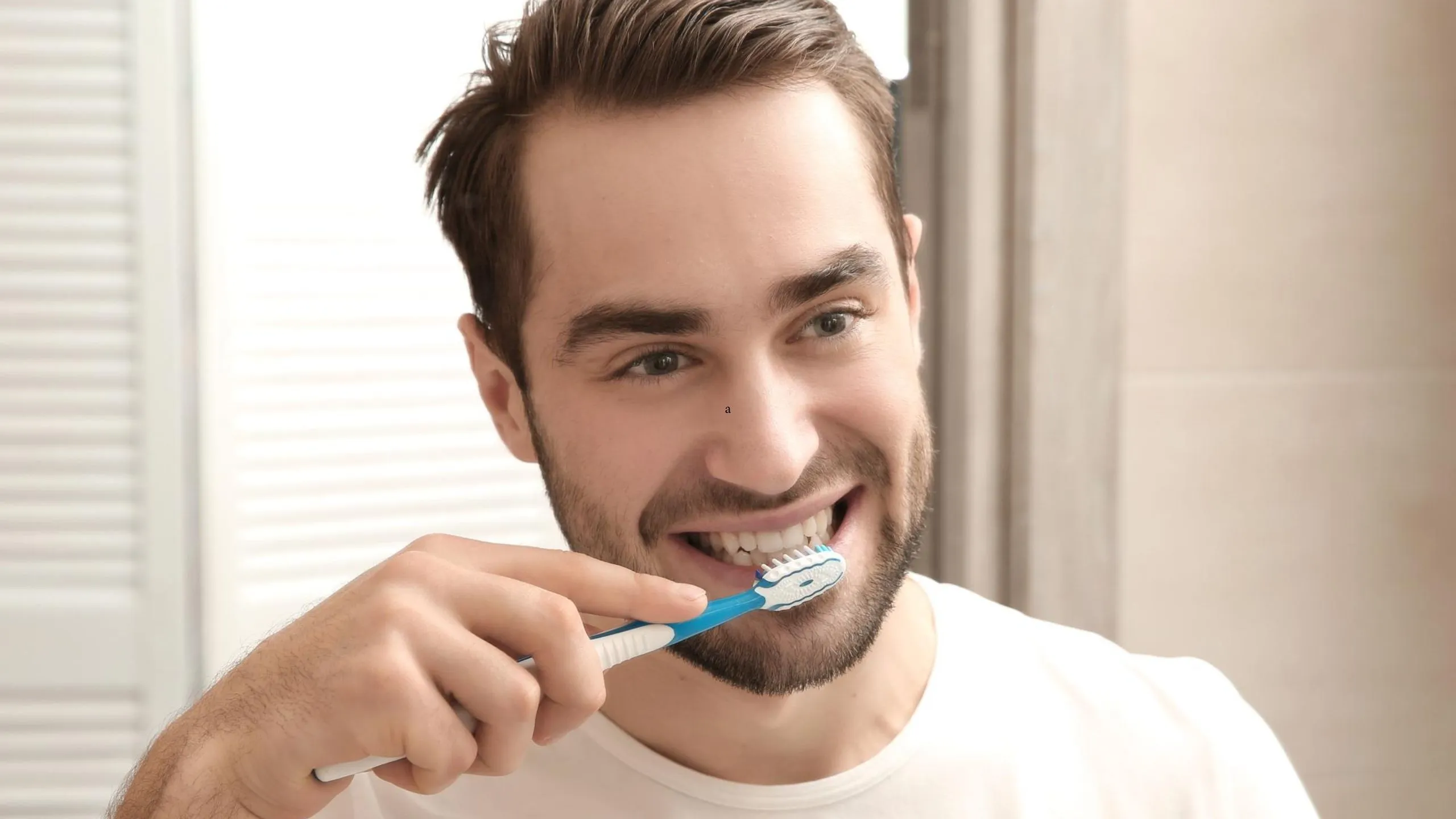 Chăm sóc răng miệng đúng cách cải thiện tình trạng sâu răng