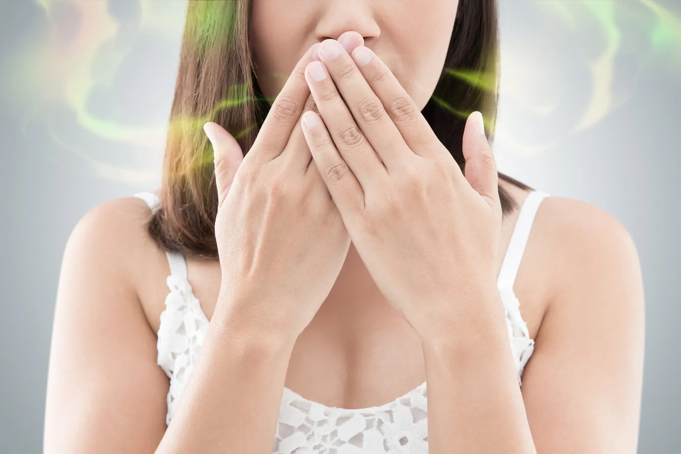 Tại sao đánh răng thường xuyên mà vẫn hôi miệng?
