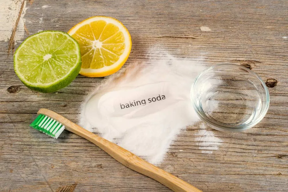 Hỗn hợp chanh và baking soda có khả năng tẩy trắng cao